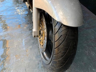 KAWASAKI ZR 750 ZEPHYR 2001 PROJECT BIKE HPI CLEAR