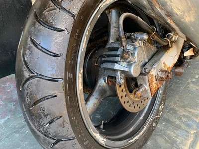 KAWASAKI ZR 750 ZEPHYR 2001 PROJECT BIKE HPI CLEAR