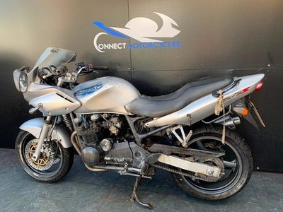 KAWASAKI ZR 750 ZEPHYR 2001 PROJECT BIKE HPI CLEAR