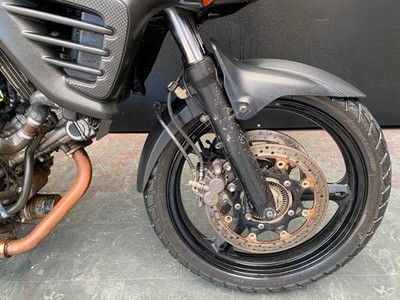 SUZUKI DL 650 V-STROM 2014 PROJECT BIKE HPI CLEAR