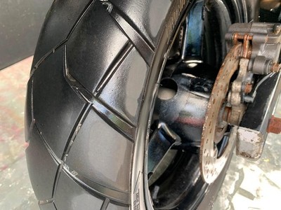SUZUKI DL 650 V-STROM 2014 PROJECT BIKE HPI CLEAR