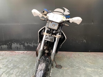 YAMAHA DT 125cc 2 STROKE RENOVATION PROJECT BIKE HPI CLEAR