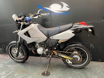 YAMAHA DT 125cc 2 STROKE RENOVATION PROJECT BIKE HPI CLEAR