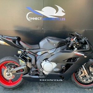 HONDA CBR 1000 RR-4 FIREBLADE 2004 PROJECT BIKE