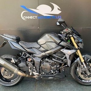 SUZUKI GSR 750 L3 2013 PROJECT BIKE HPI CLEAR