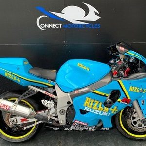 SUZUKI GSXR 600 V 2002 PROJECT BIKE HPI CLEAR