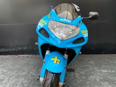SUZUKI GSXR 600 V 2002 PROJECT BIKE HPI CLEAR