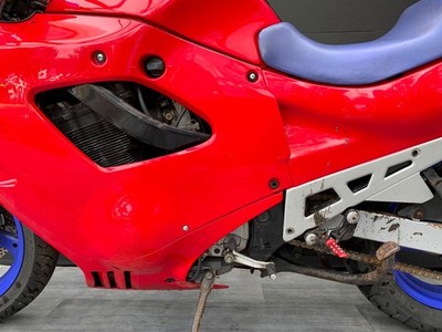 SUZUKI GSXF 600 1994 PROJECT BIKE HPI CLEAR