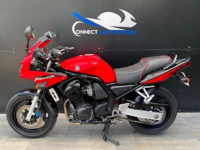 YAMAHA FZS 600 FAZER 2003 PROJECT BIKE HPI CLEAR