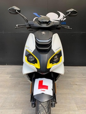 PEUGEOT SPEEDFIGHT 50 SPORTLINE PROJECT BIKE 2021 HPI CLEAR