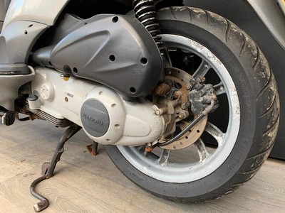 PIAGGIO B 125 PROJECT SCOOTER 2004 HPI CLEAR