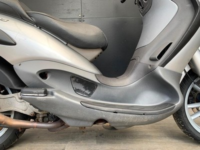 PIAGGIO B 125 PROJECT SCOOTER 2004 HPI CLEAR