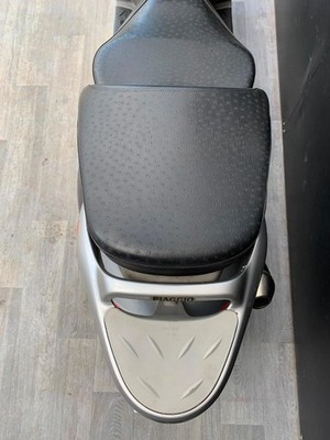 PIAGGIO B 125 PROJECT SCOOTER 2004 HPI CLEAR