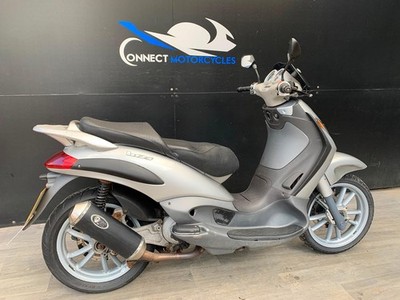 PIAGGIO B 125 PROJECT SCOOTER 2004 HPI CLEAR