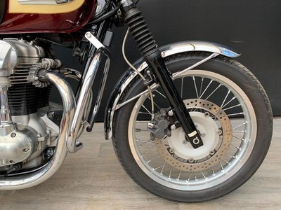 KAWASAKI W650 1999 LOVELY CONDITION HPI CLEAR