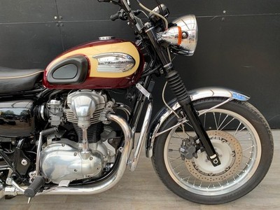KAWASAKI W650 1999 LOVELY CONDITION HPI CLEAR