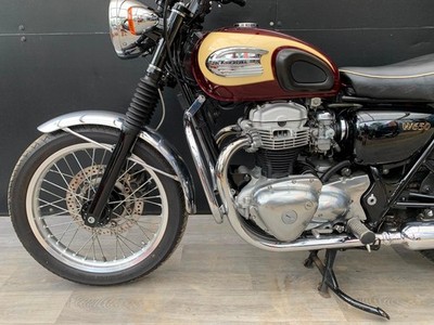 KAWASAKI W650 1999 LOVELY CONDITION HPI CLEAR