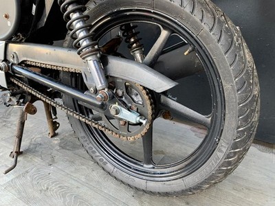 YAMAHA YBR 125 PROJECT BIKE 2012 HPI CLEAR