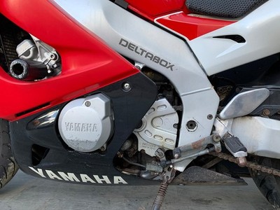 YAMAHA YZF 600 R THUNDERCAT 1997 PROJECT BIKE HPI CLEAR