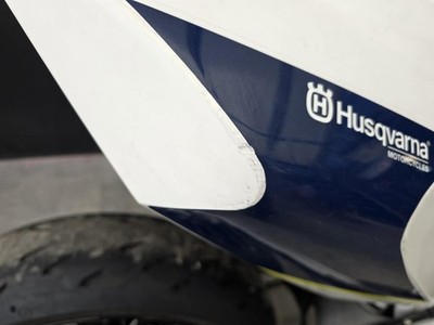 HUSQVARNA 701 SUPER MOTO 2016 HPI CLEAR LOW MILEAGE