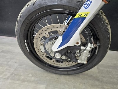 HUSQVARNA 701 SUPER MOTO 2016 HPI CLEAR LOW MILEAGE